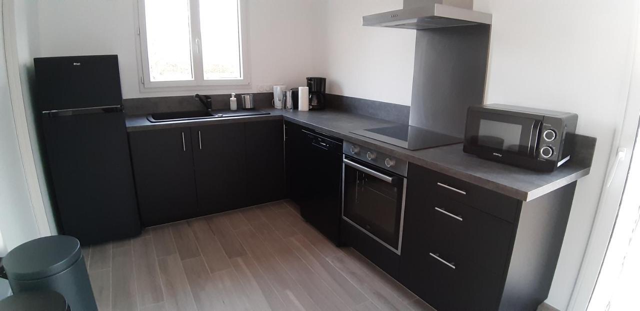 Villa Logement neuf à Saint-Martin-la-Rivière Extérieur photo